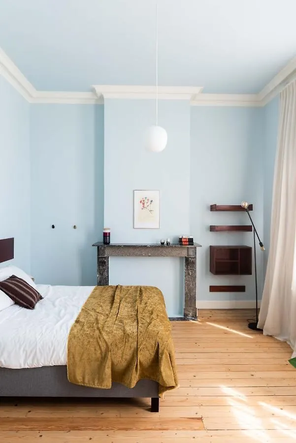 Smartflats - Theatre Antwerp Apartment